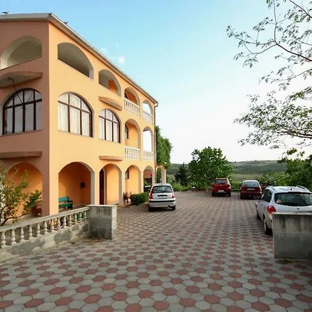 Apartment Nakic Vrpolje Exterior foto