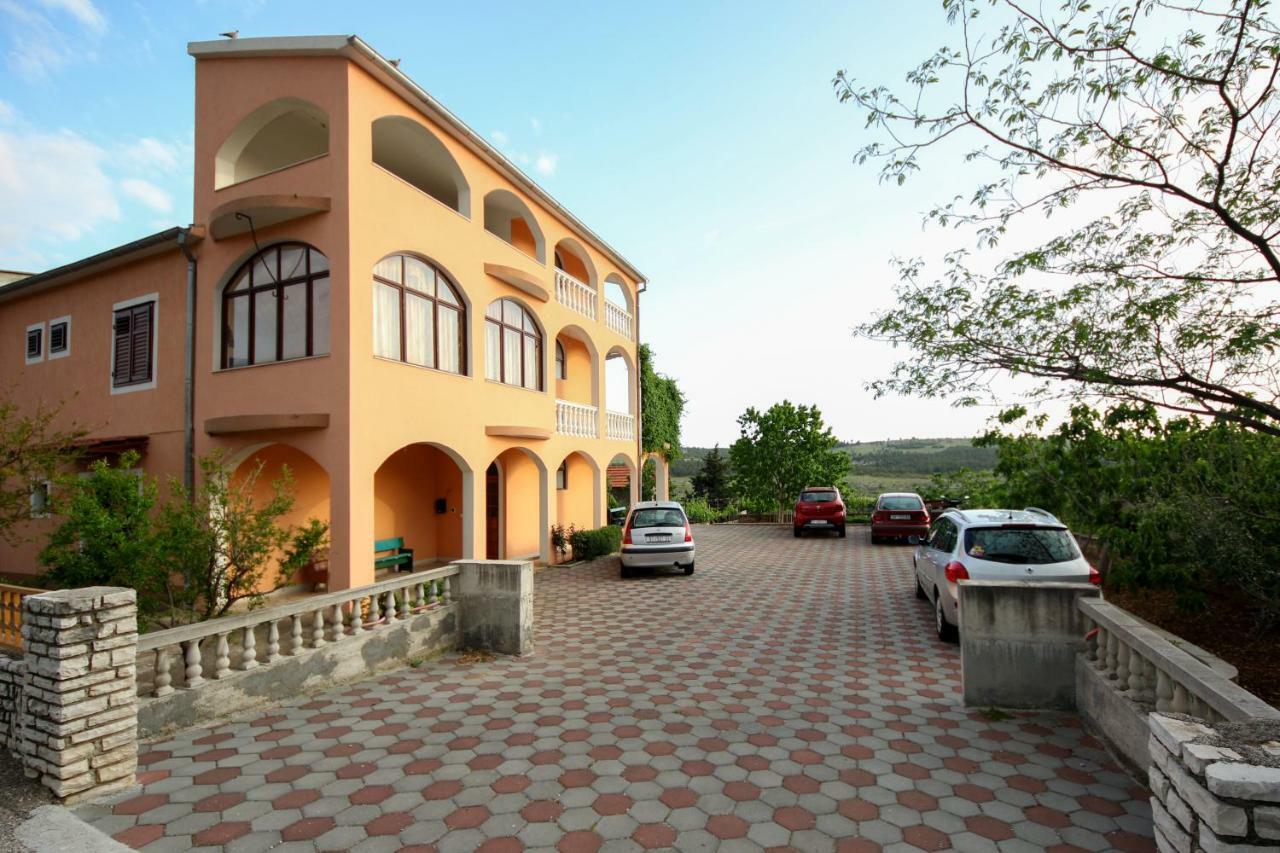 Apartment Nakic *